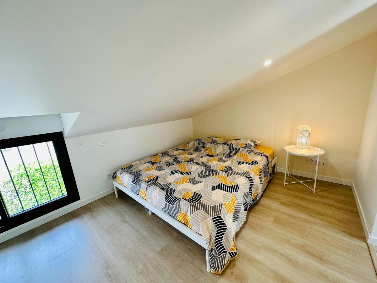 La Halte Occitane - Classe 3 Etoiles - Pour 6 Personnes, 3 Chambres, Parking, Terrasse, Tout Inclus Μοντωμπάν Εξωτερικό φωτογραφία